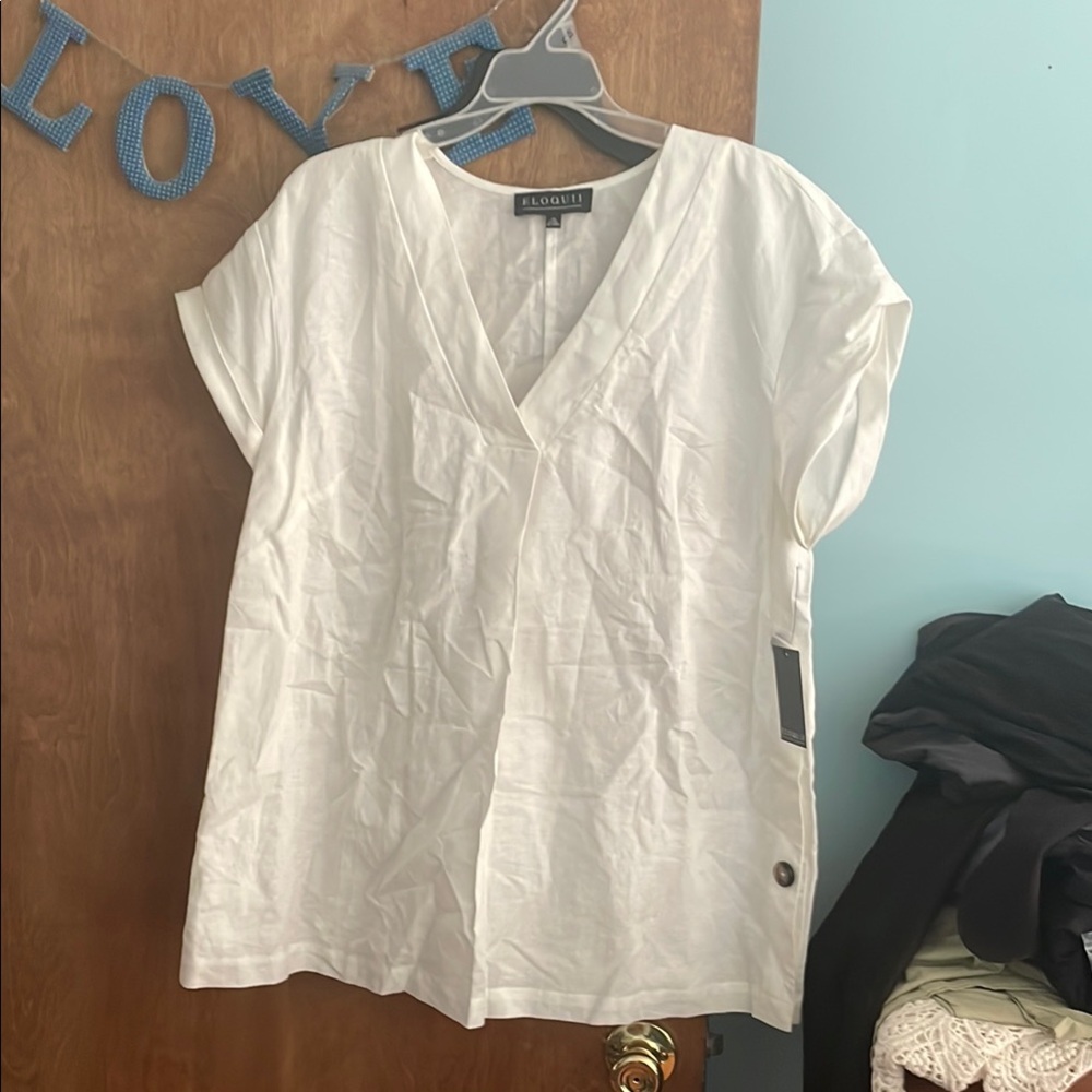 Women's White V-Neck Top